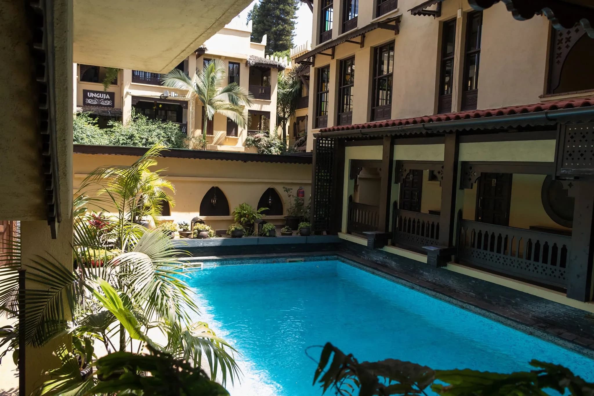 Elegant hotel with pool in São Tomé and Príncipe